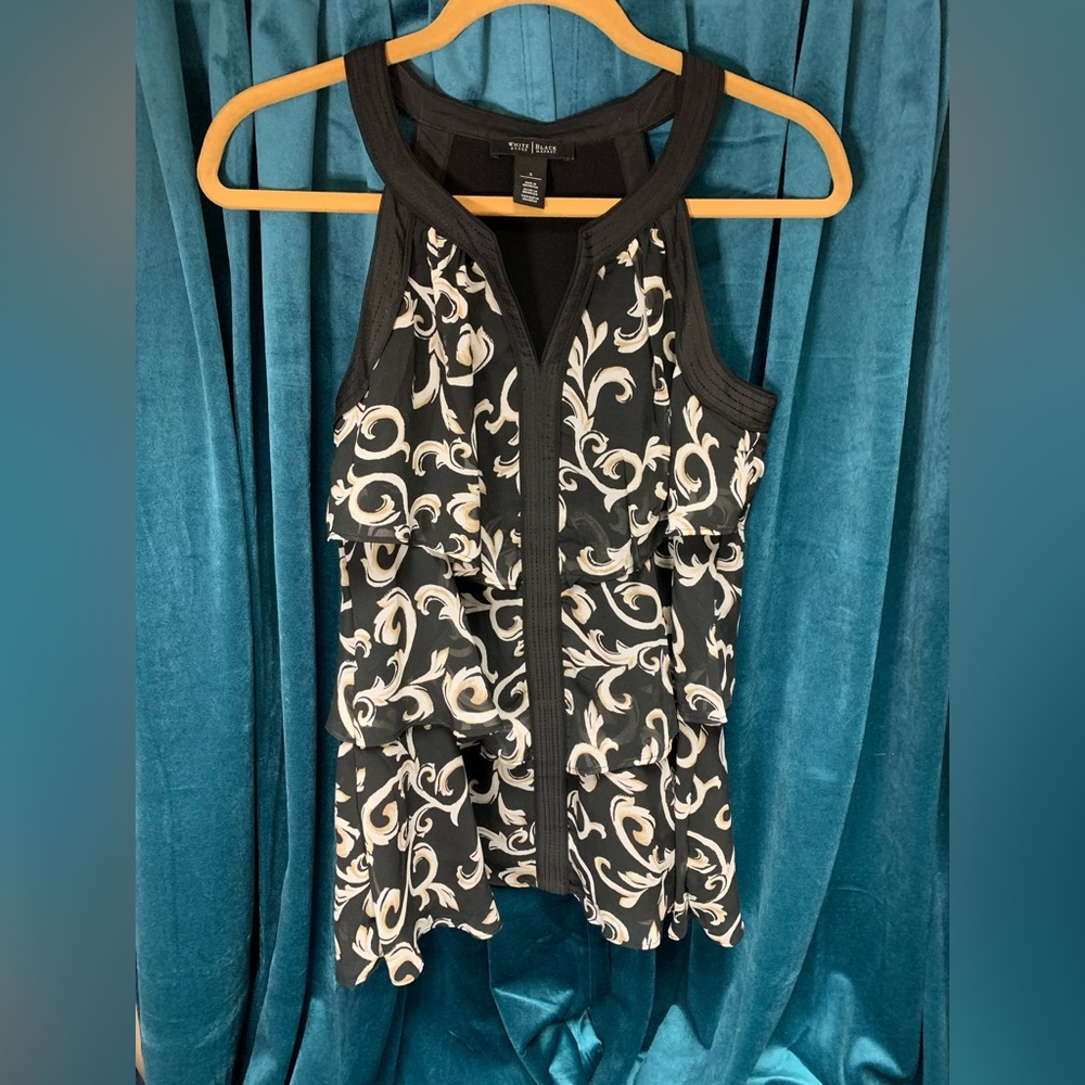 White House Black Market, sleeveless blouse size Small